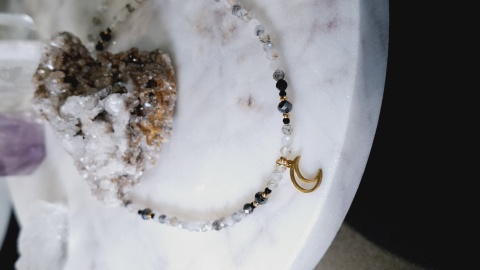 Naszyjnik Manifestacja